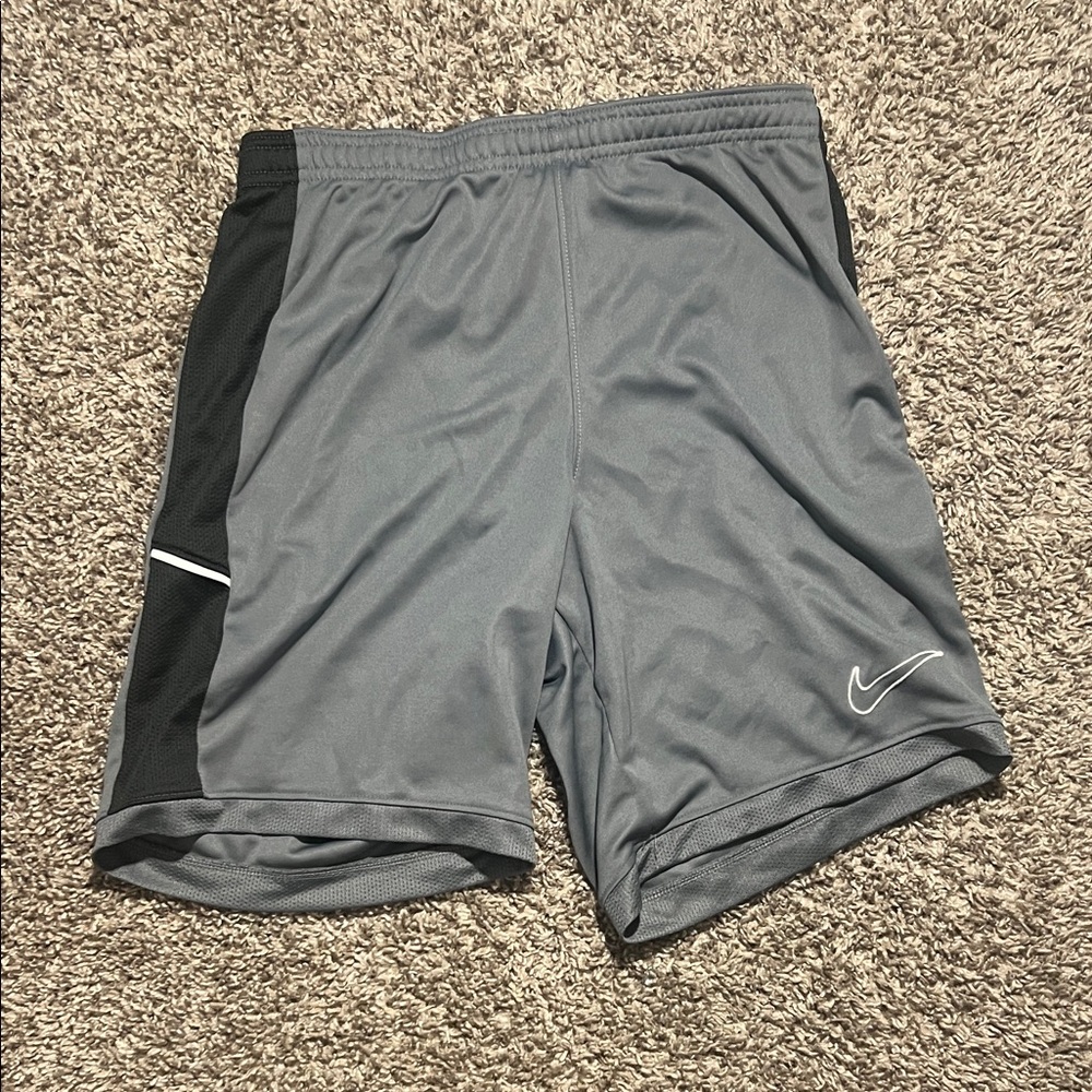 Nike Men's Gray and Black Athletic Shorts